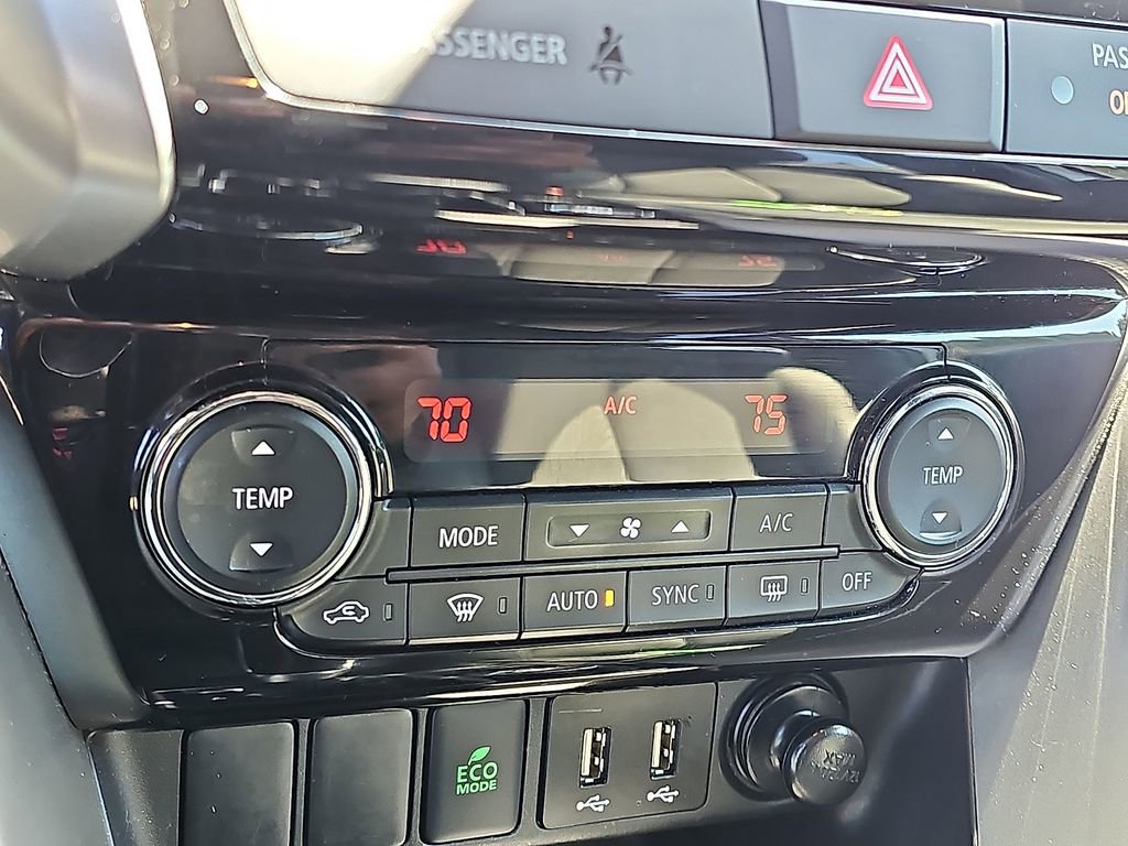 Used 2025 Mitsubishi Eclipse Cross SE image 16