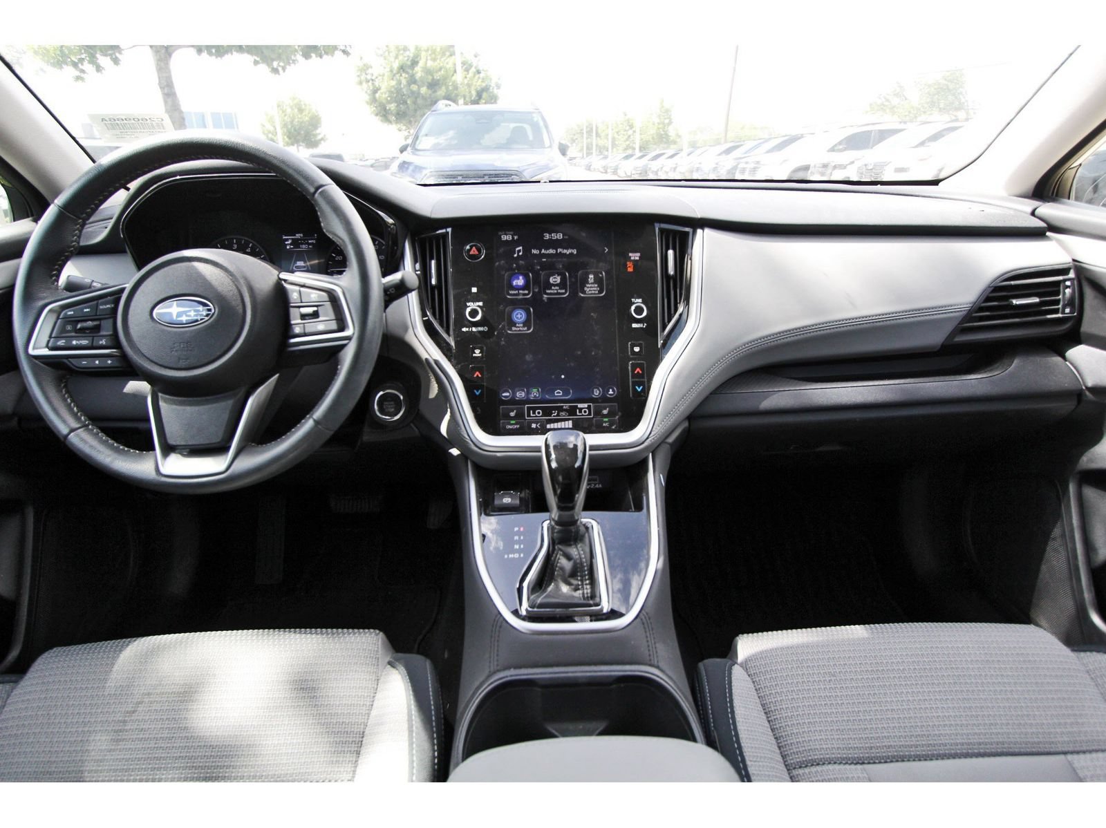 Used 2024 Subaru Outback Premium AWD/4WD image 9