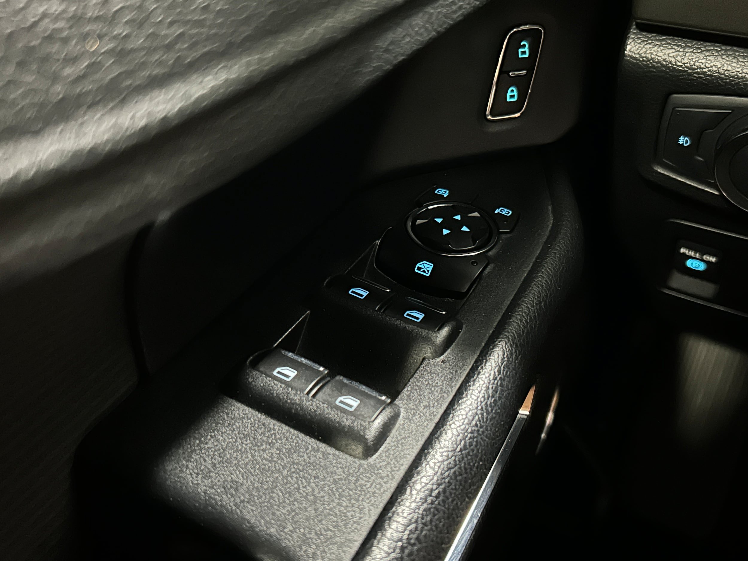 Used 2019 Ford Expedition Max XLT AWD/4WD image 24