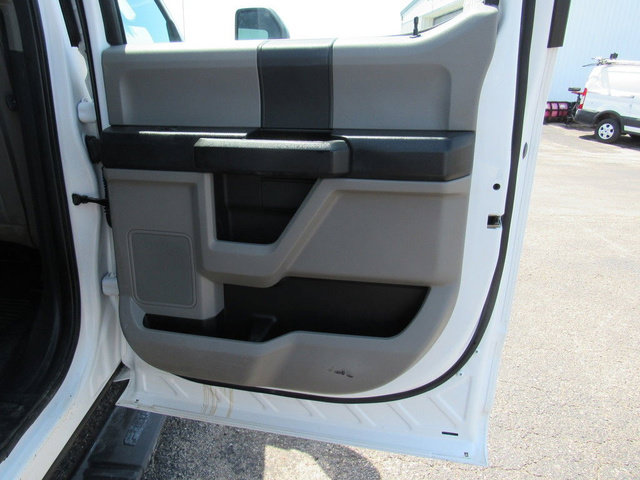 Used 2021 Ford F550 4x4 Crew Cab Super Duty image 16