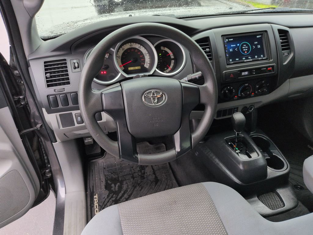 Used 2013 Toyota Tacoma 2WD Regular Cab image 12