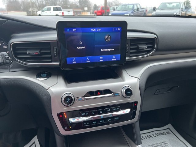 Used 2022 Ford Explorer XLT w/ Equipment Group 202A image 18