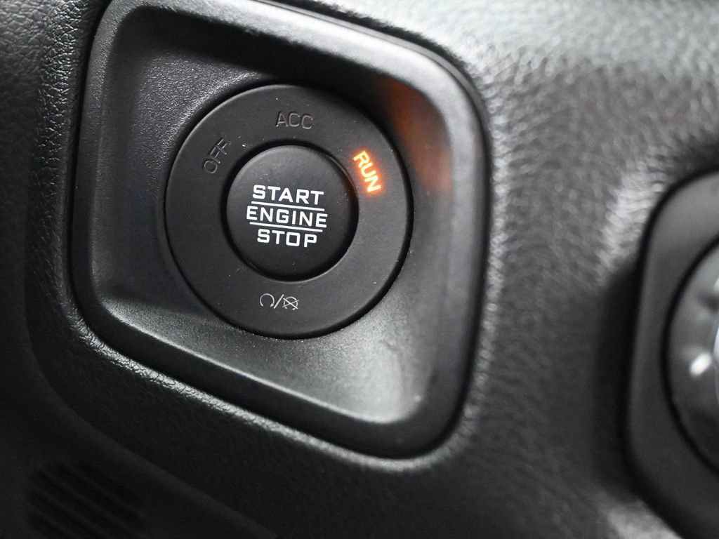 Used 2024 Jeep Wrangler Sport S image 26