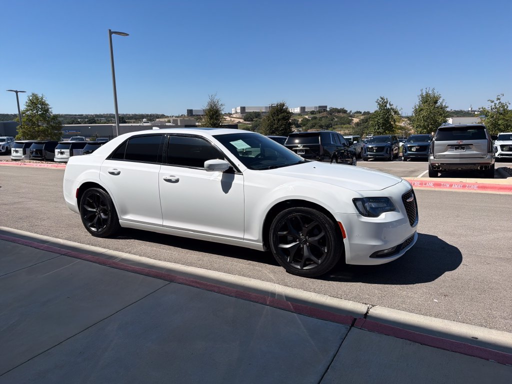 Used 2022 Chrysler 300 S RWD image 12