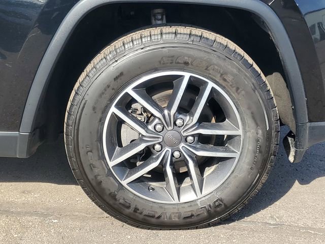 Used 2019 Jeep Grand Cherokee Limited image 6