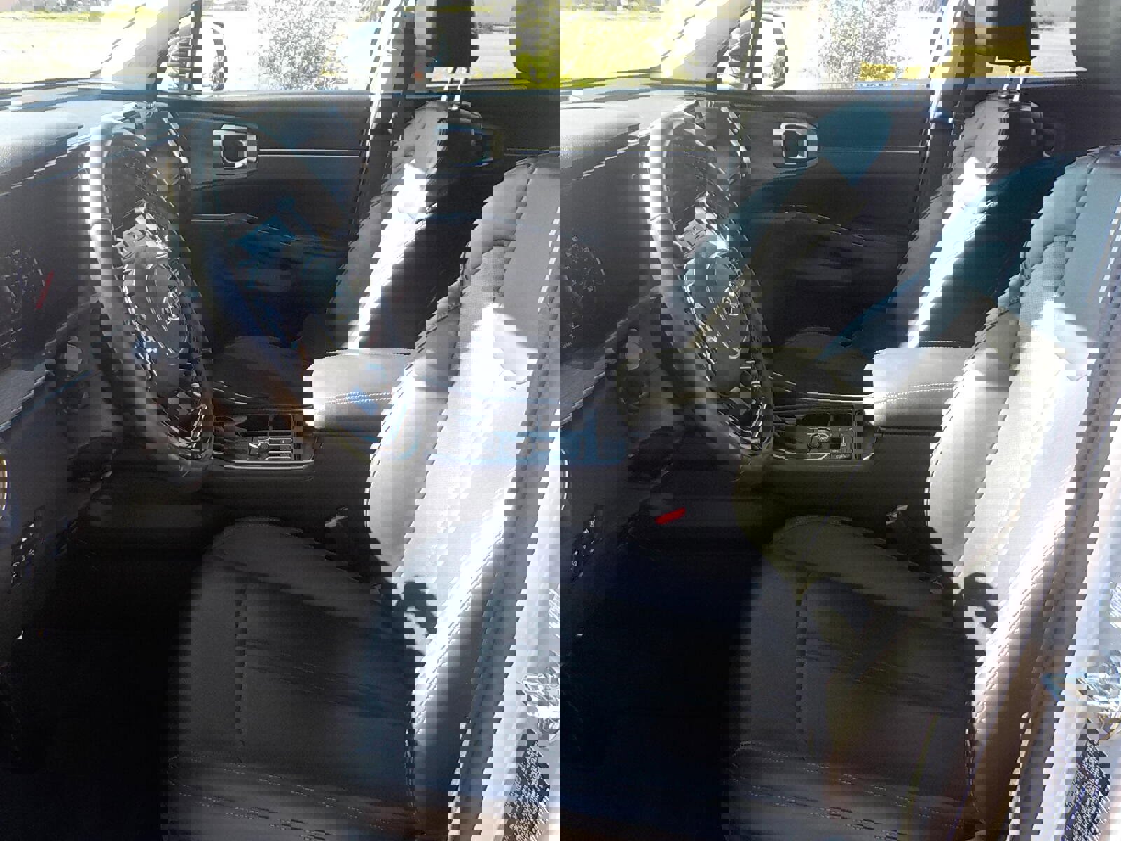 Used 2021 Kia Sorento EX w/ EX AWD X-Line Package image 17