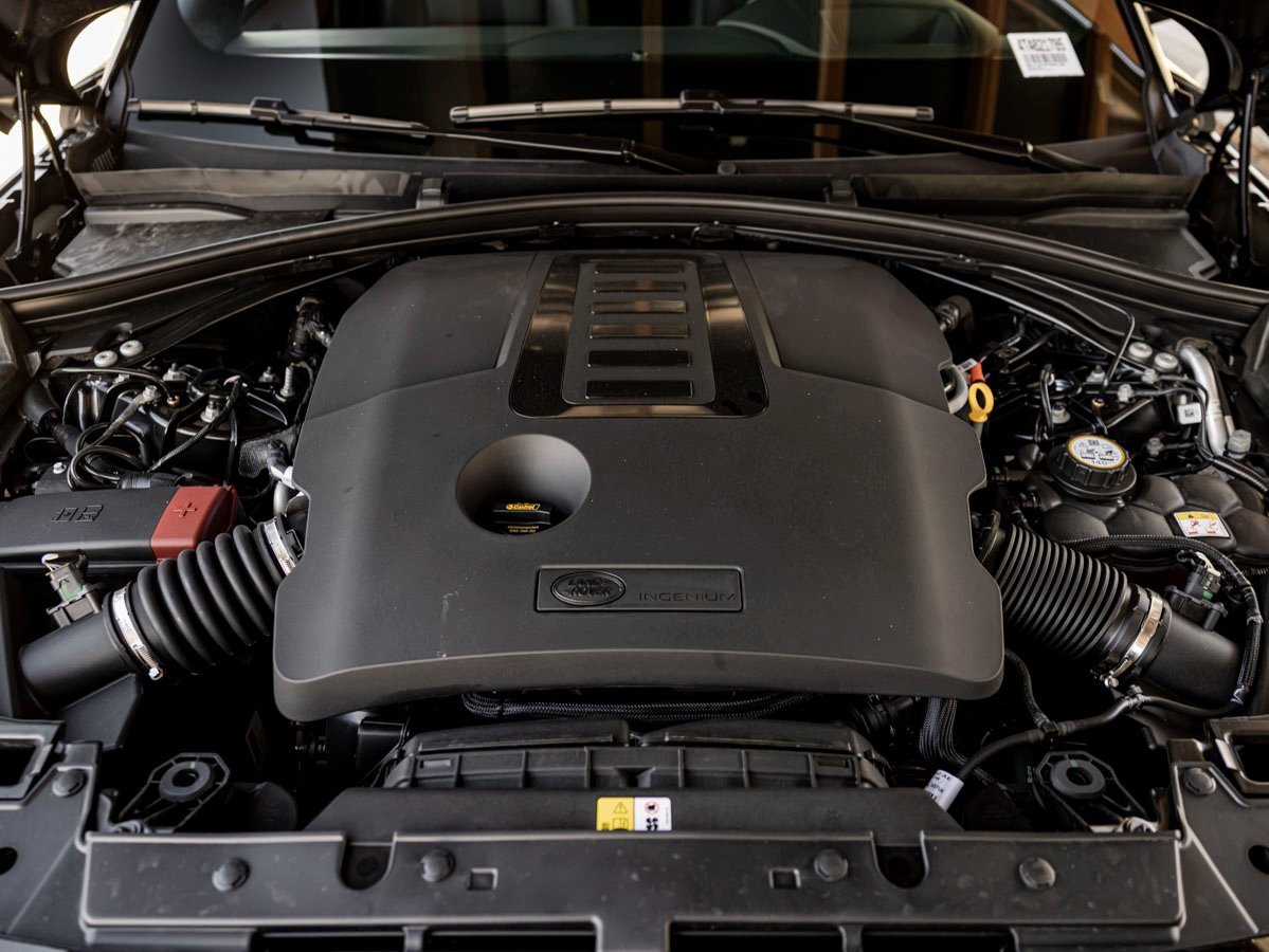 New 2026 Land Rover Range Rover Velar Autobiography image 31
