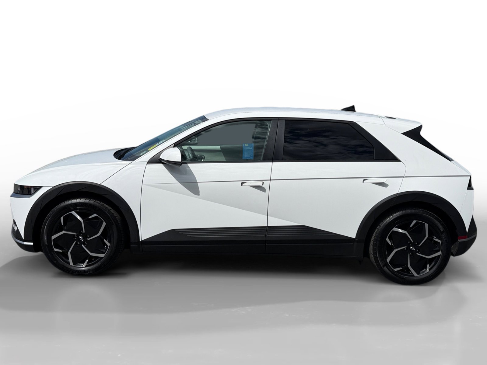 Certified 2024 Hyundai Ioniq 5 SEL image 2