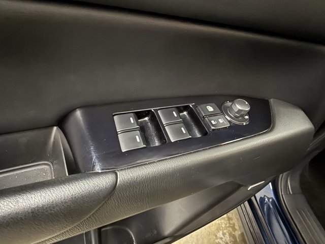 Used 2020 MAZDA CX-5 Touring image 15