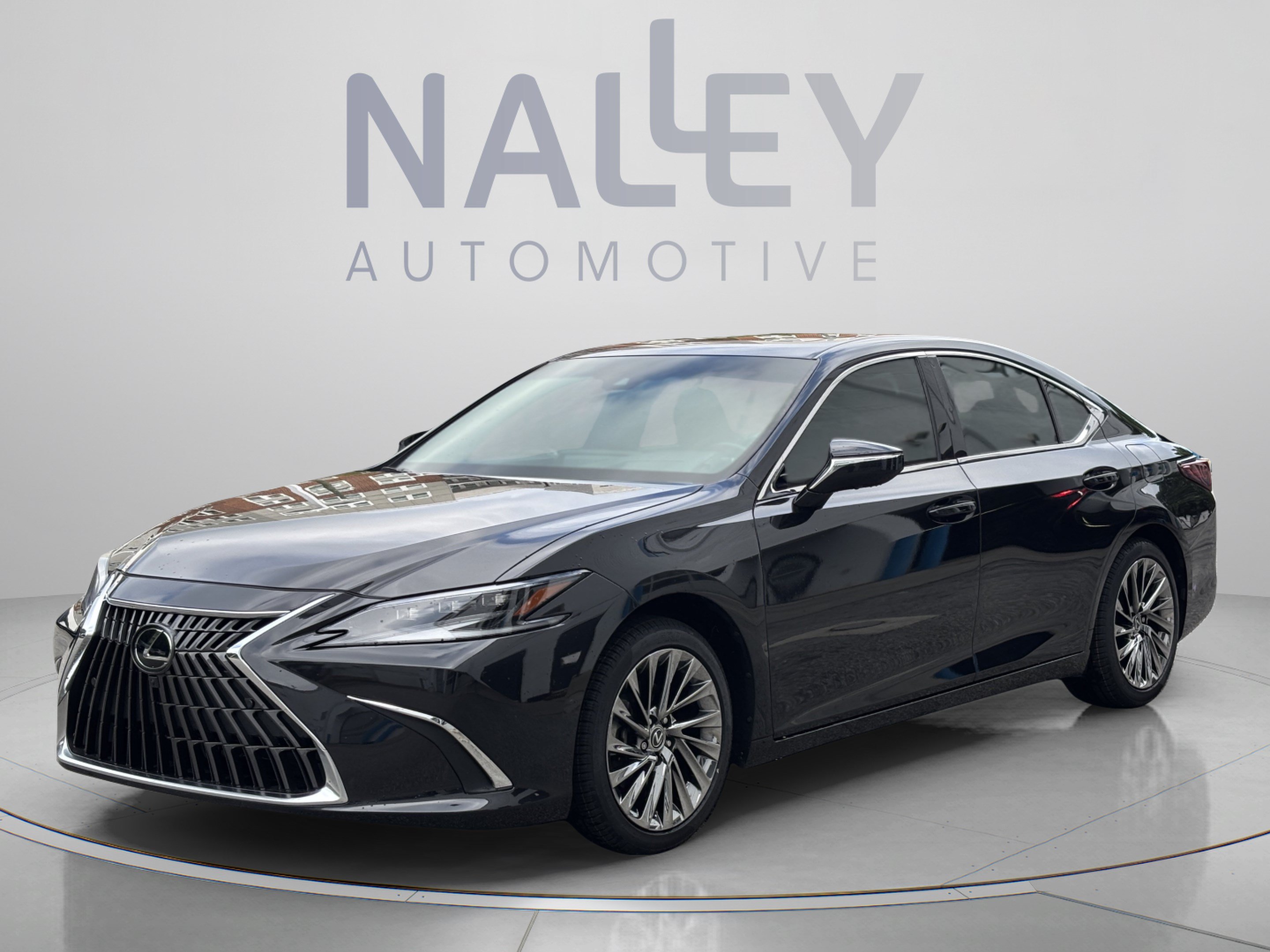 Used 2024 Lexus ES 300h Ultra Luxury w/ Accessory Package (Z2)