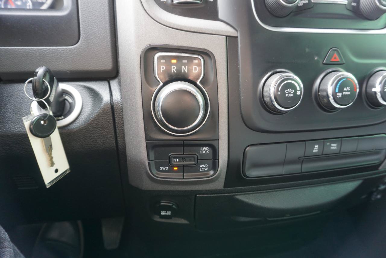 Used 2017 RAM 1500 Express w/ Black Ram 1500 Express Group AWD/4WD image 13