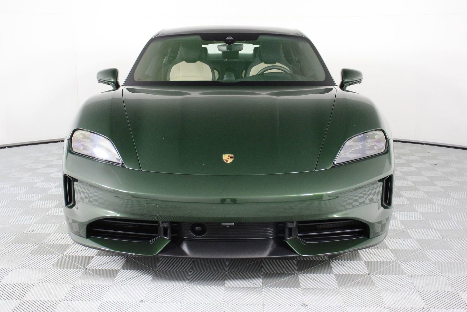 Certified 2026 Porsche Taycan 4S image 10