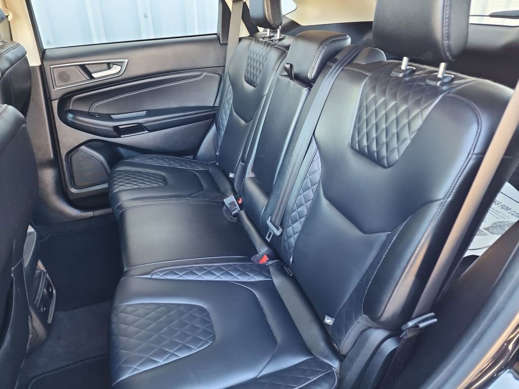 Used 2024 Ford Edge Titanium image 38