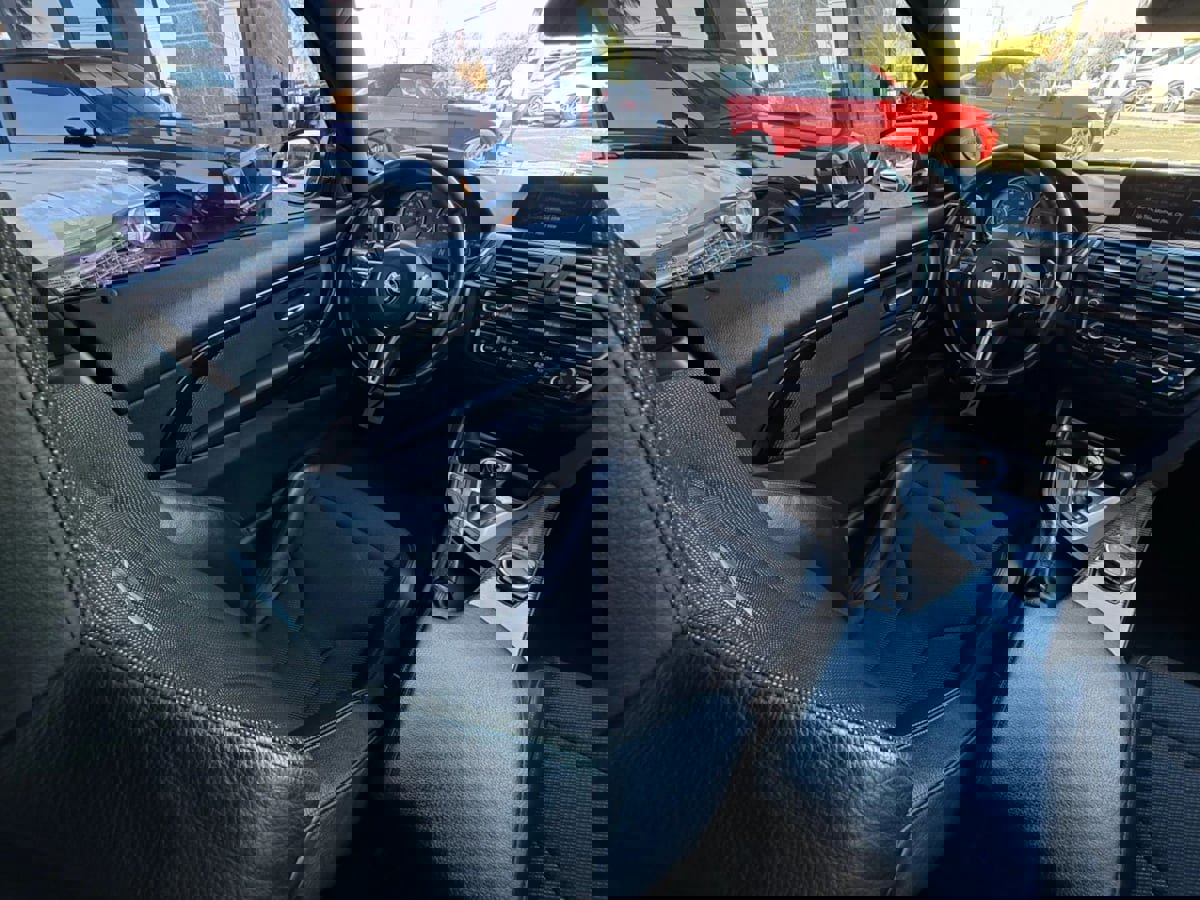 Used 2017 BMW M4 Coupe image 42