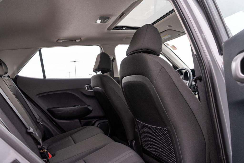 Certified 2023 Hyundai Venue SEL image 13