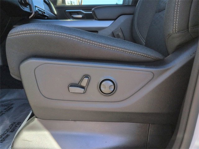 New 2026 RAM 1500 4x4 Crew Cab image 20