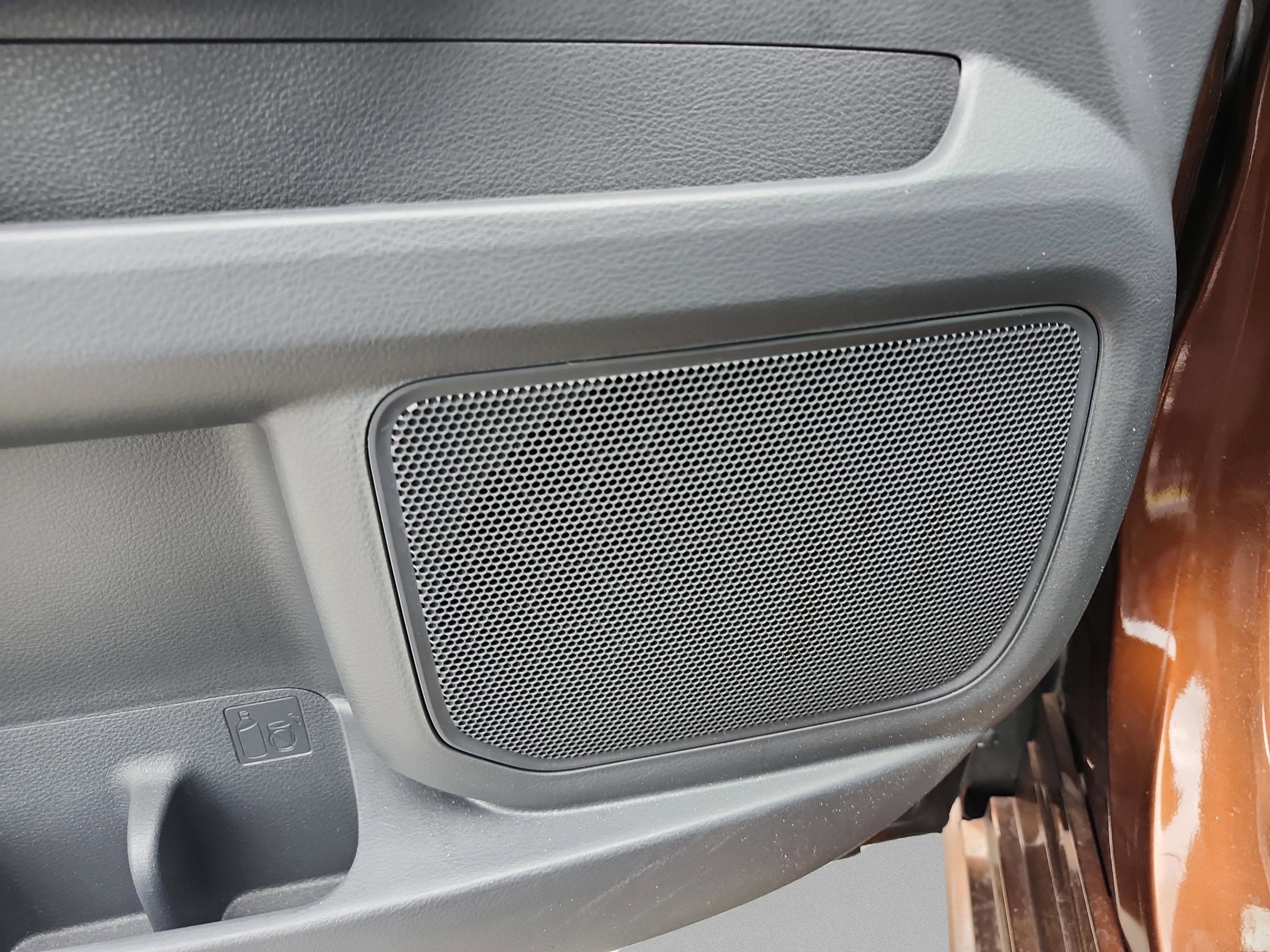 Used 2023 Toyota Sienna XLE image 27