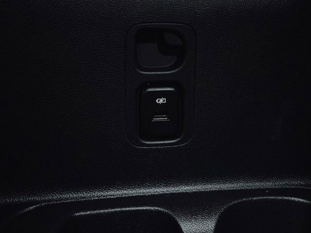 Used 2020 Buick Enclave Avenir w/ Avenir Technology Package image 25