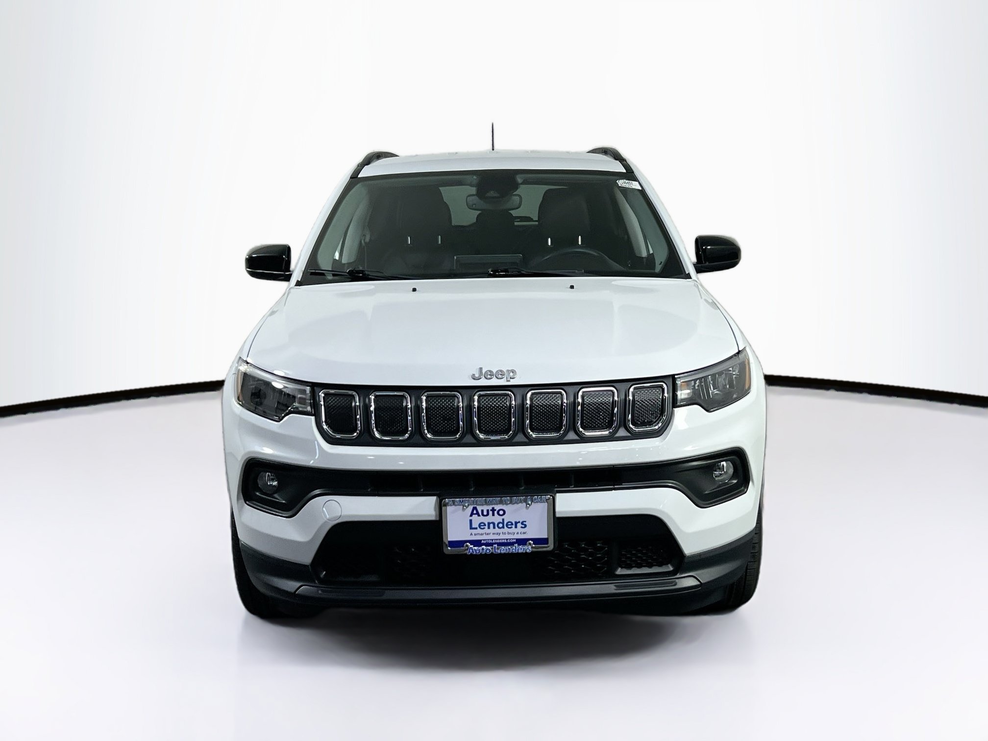 Used 2022 Jeep Compass Latitude AWD/4WD image 2