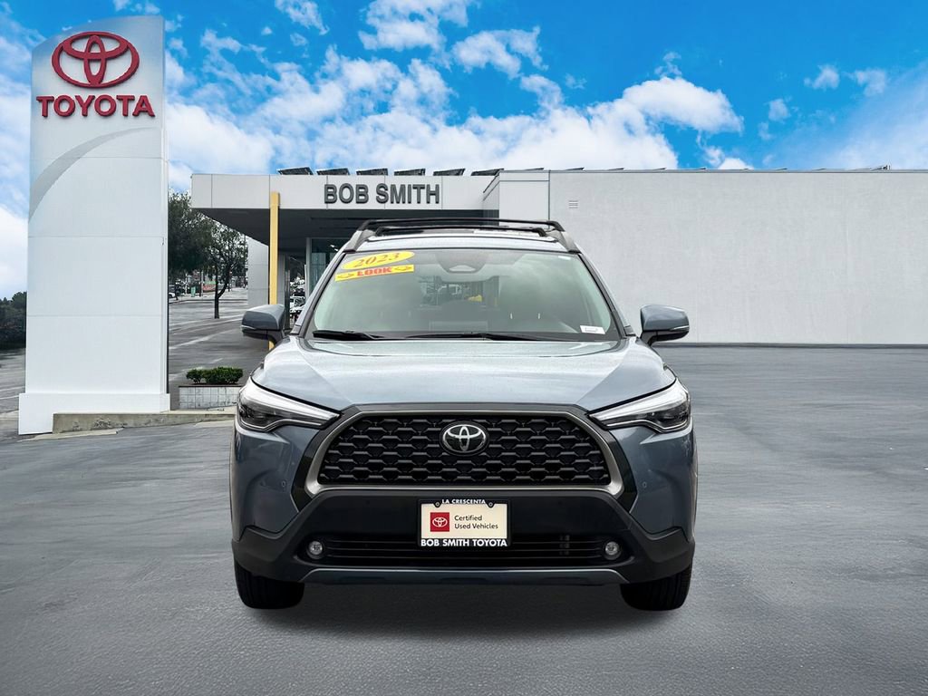 Certified 2023 Toyota Corolla Cross XLE image 2