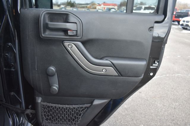 Used 2015 Jeep Wrangler Unlimited Sport image 35