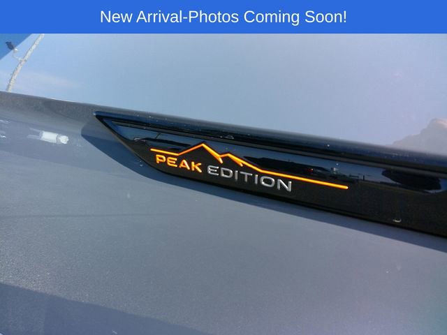Used 2024 Volkswagen Atlas Peak Edition SEL AWD/4WD image 9