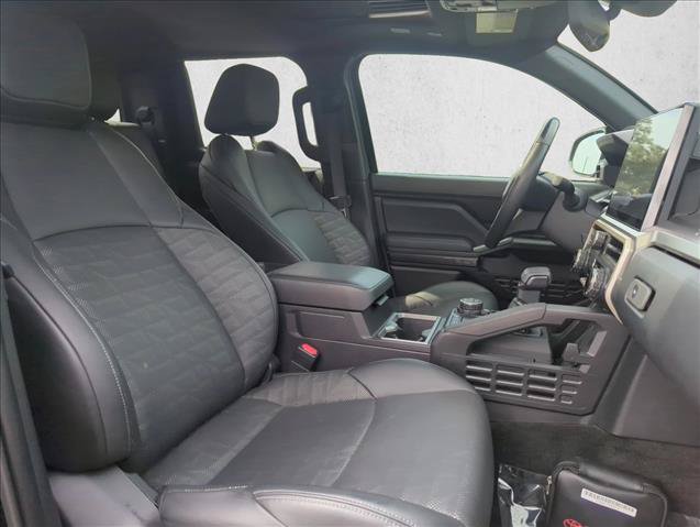 Certified 2024 Toyota Tacoma TRD Off-Road w/ TRD Off Road Premium Package AWD/4WD image 28