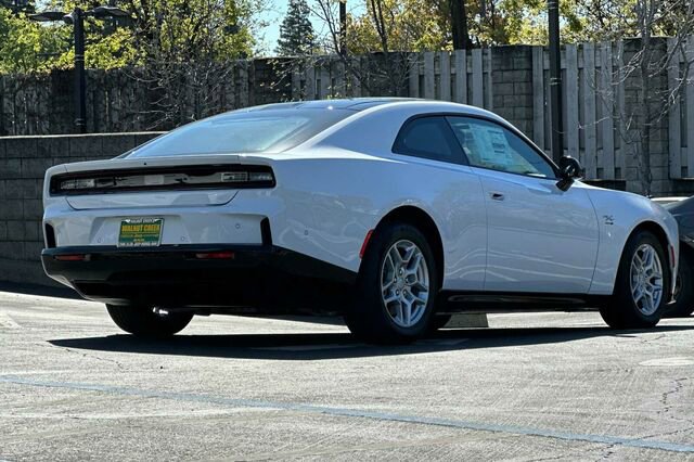 New 2025 Dodge Charger Daytona R/T w/ Quick Order Package 25M R/T image 4