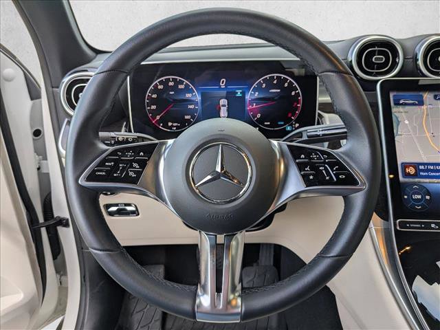 Used 2025 Mercedes-Benz GLC 300 4MATIC image 19