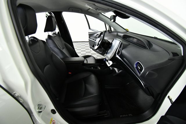 Used 2018 Toyota Prius Four Touring image 22