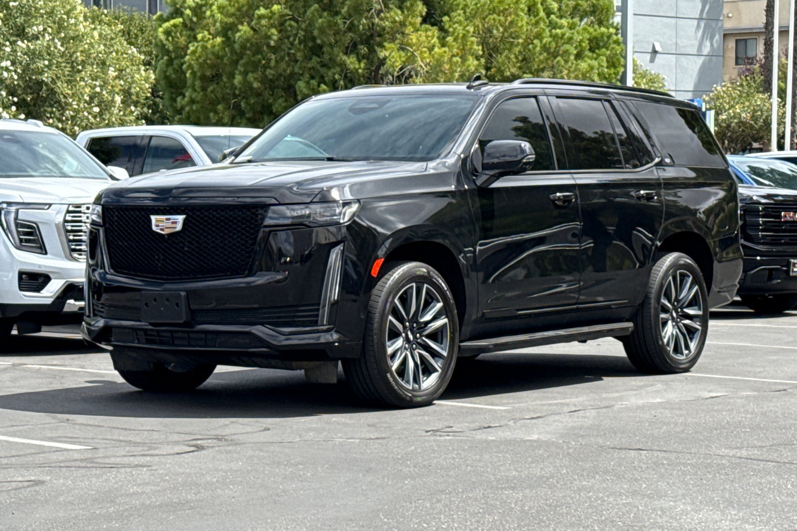 Used 2024 Cadillac Escalade Sport AWD/4WD image 9