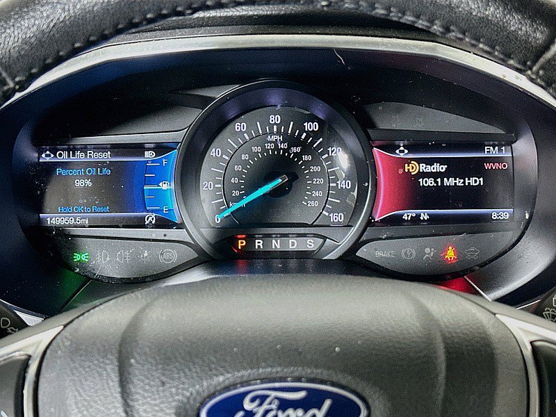 Used 2019 Ford Edge Titanium w/ Cold Weather Package AWD/4WD image 13