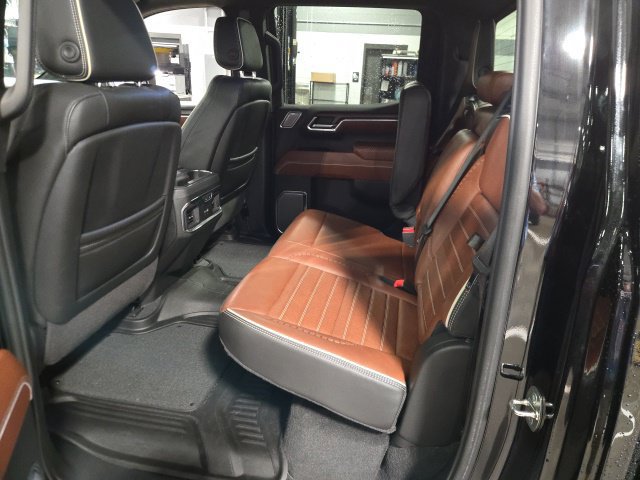 Used 2024 GMC Sierra 1500 Denali Ultimate AWD/4WD image 13