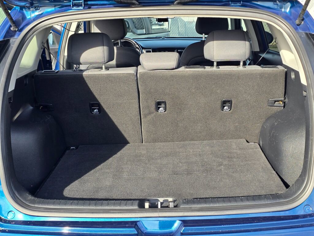 Used 2019 Kia Niro LX image 17