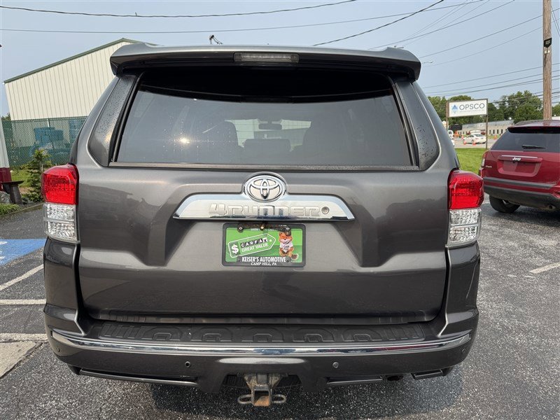 Used 2011 Toyota 4Runner SR5 image 7