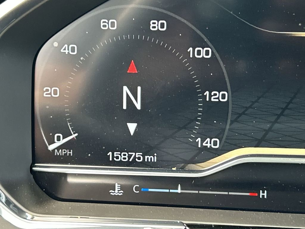 Used 2025 GMC Sierra 1500 Elevation image 12