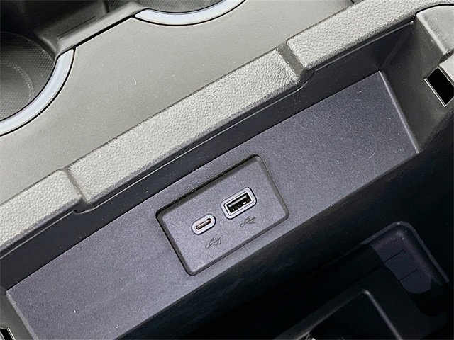 Used 2022 GMC Yukon SLE w/ Gmc Pro Safety Plus Package image 31