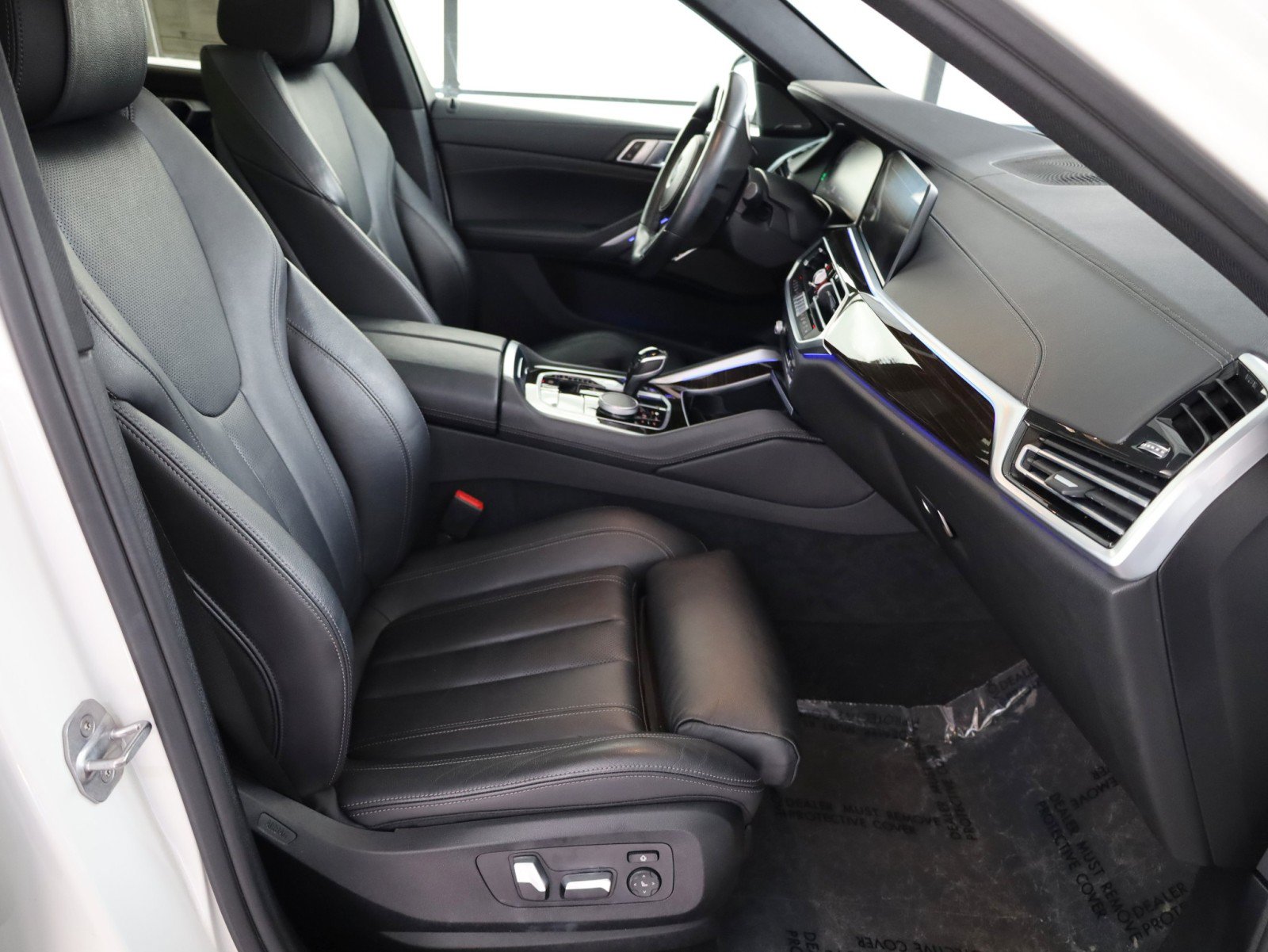 Used 2020 BMW X6 xDrive40i w/ M Sport Package AWD/4WD image 36