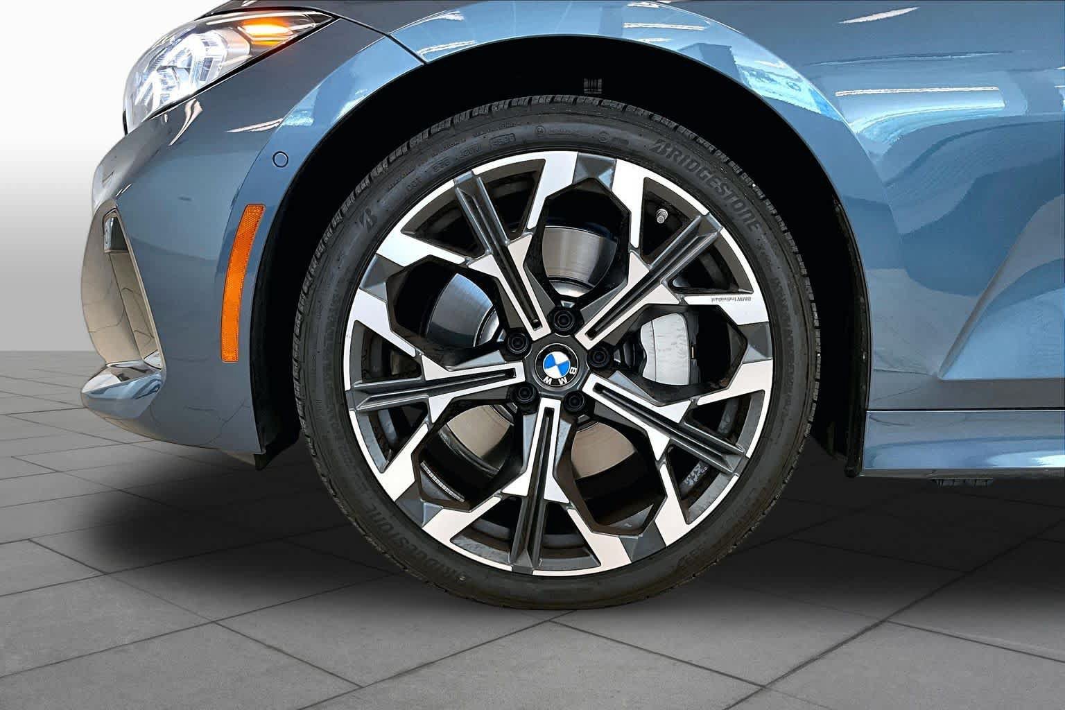 Used 2026 BMW 330i Sedan w/ Premium Package RWD image 9