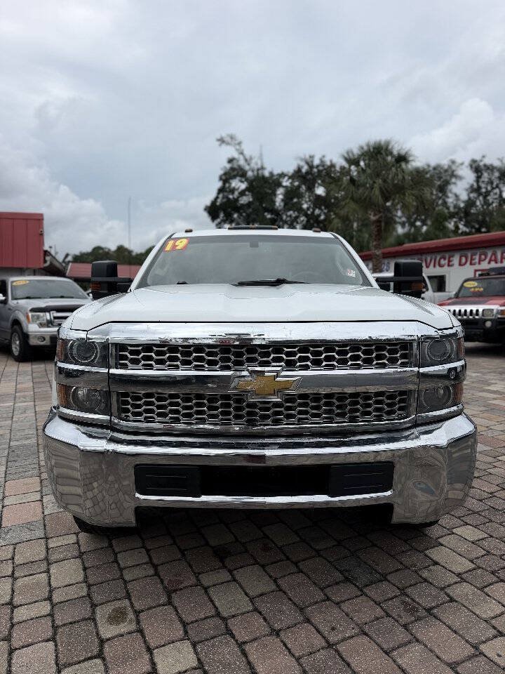 Used 2019 Chevrolet Silverado 2500 W/T w/ WT Convenience Package AWD/4WD image 3