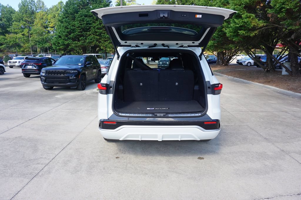 Used 2024 Lexus TX 500h AWD w/ Technology Package image 17