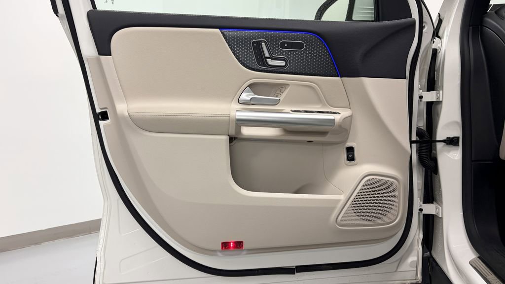 Certified 2025 Mercedes-Benz GLA 250 4MATIC image 14