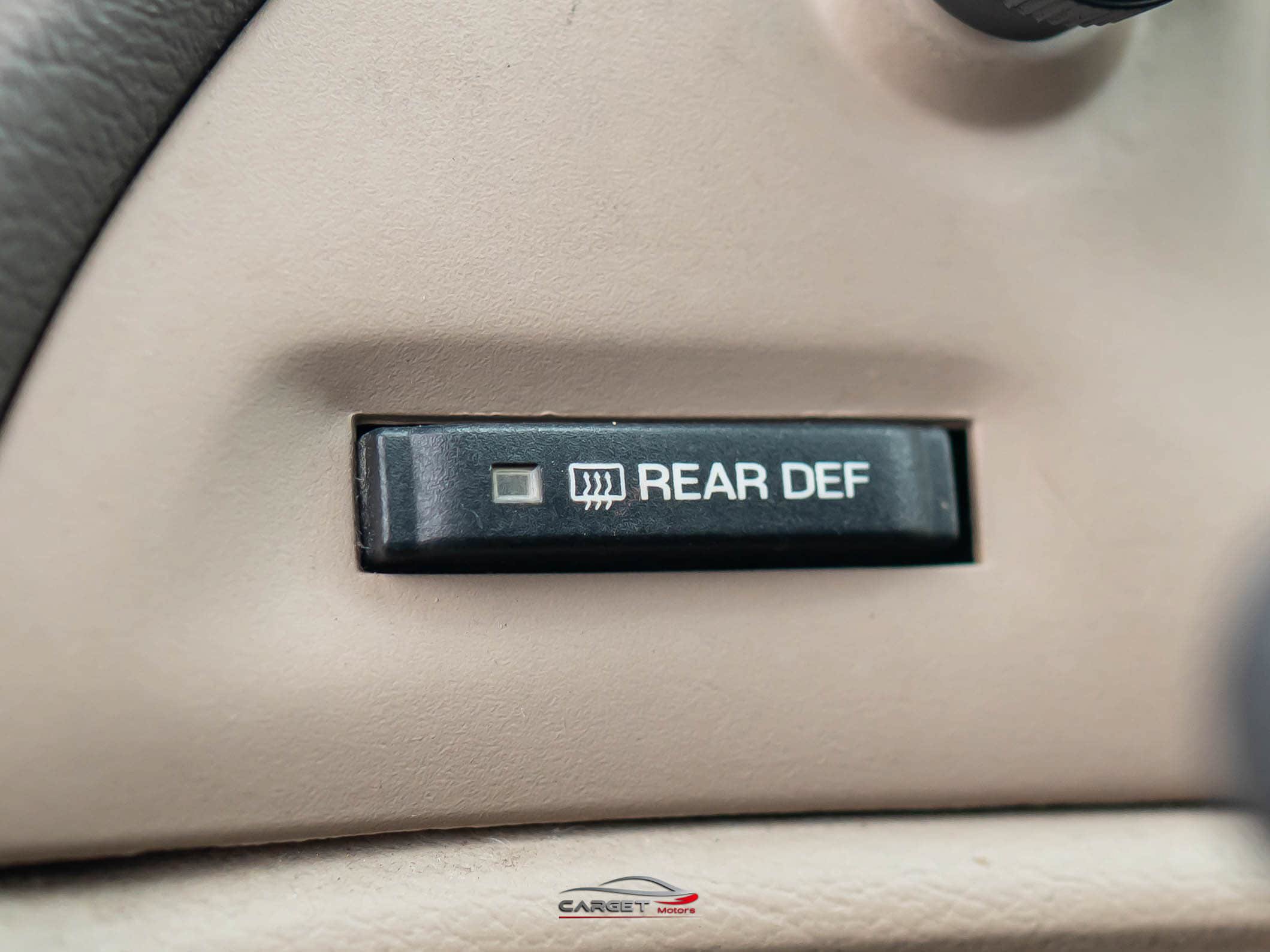 Used 1999 Ford Mustang Convertible RWD image 26