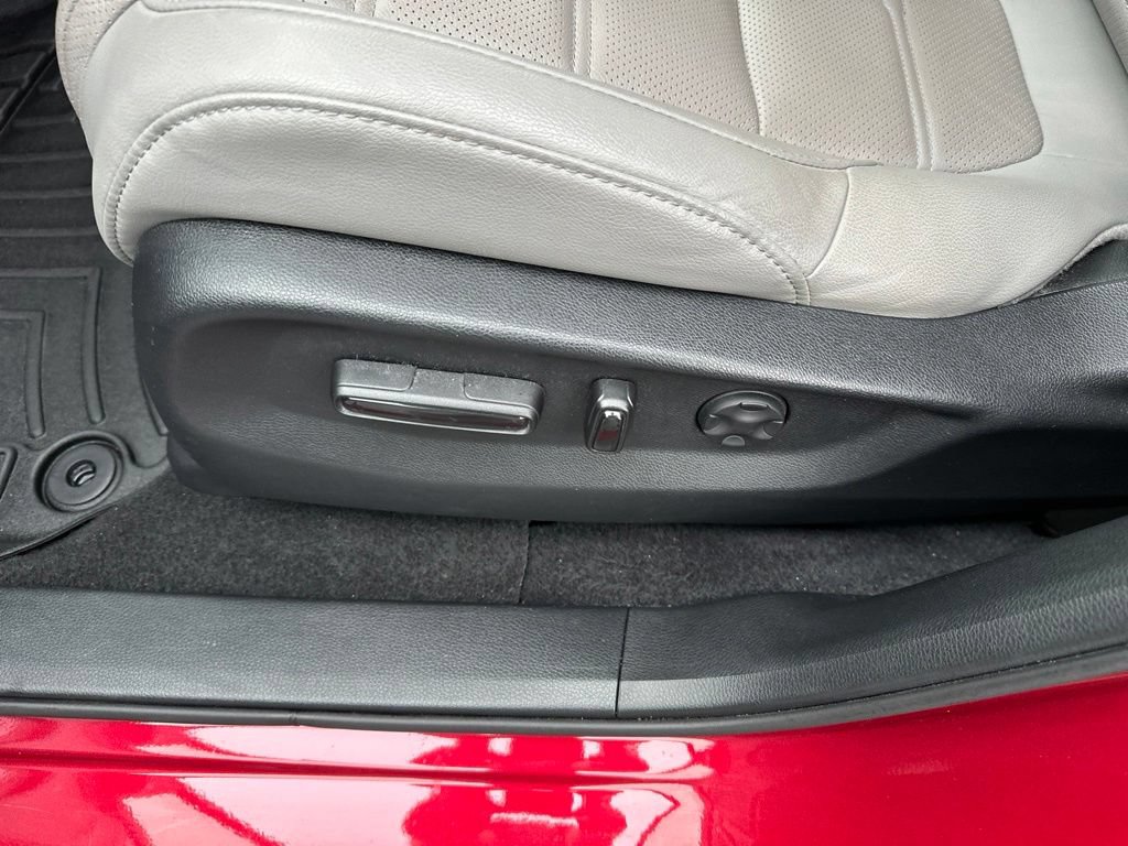 Certified 2022 Honda CR-V Touring image 22
