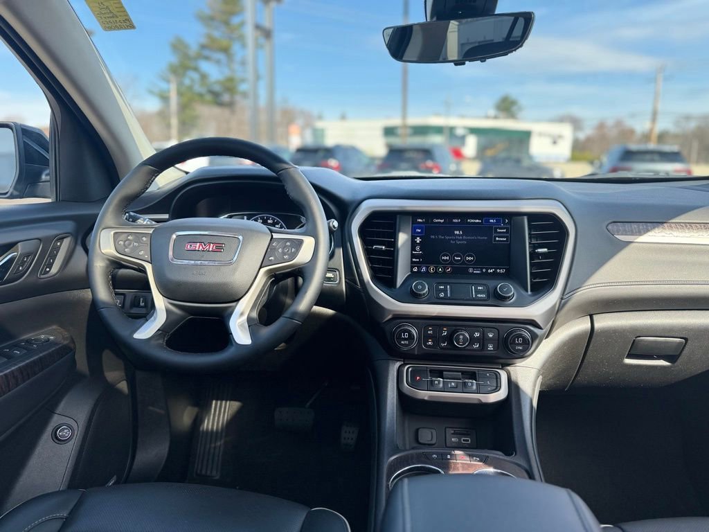 Certified 2023 GMC Acadia Denali w/ Denali Ultimate Package AWD/4WD image 13