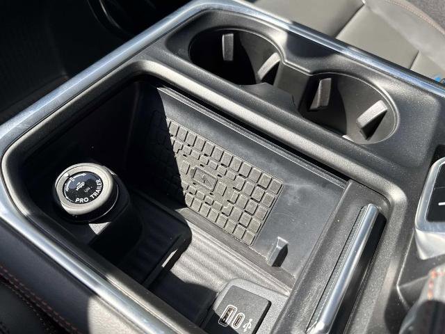 Certified 2025 Ford Expedition Max Active image 28