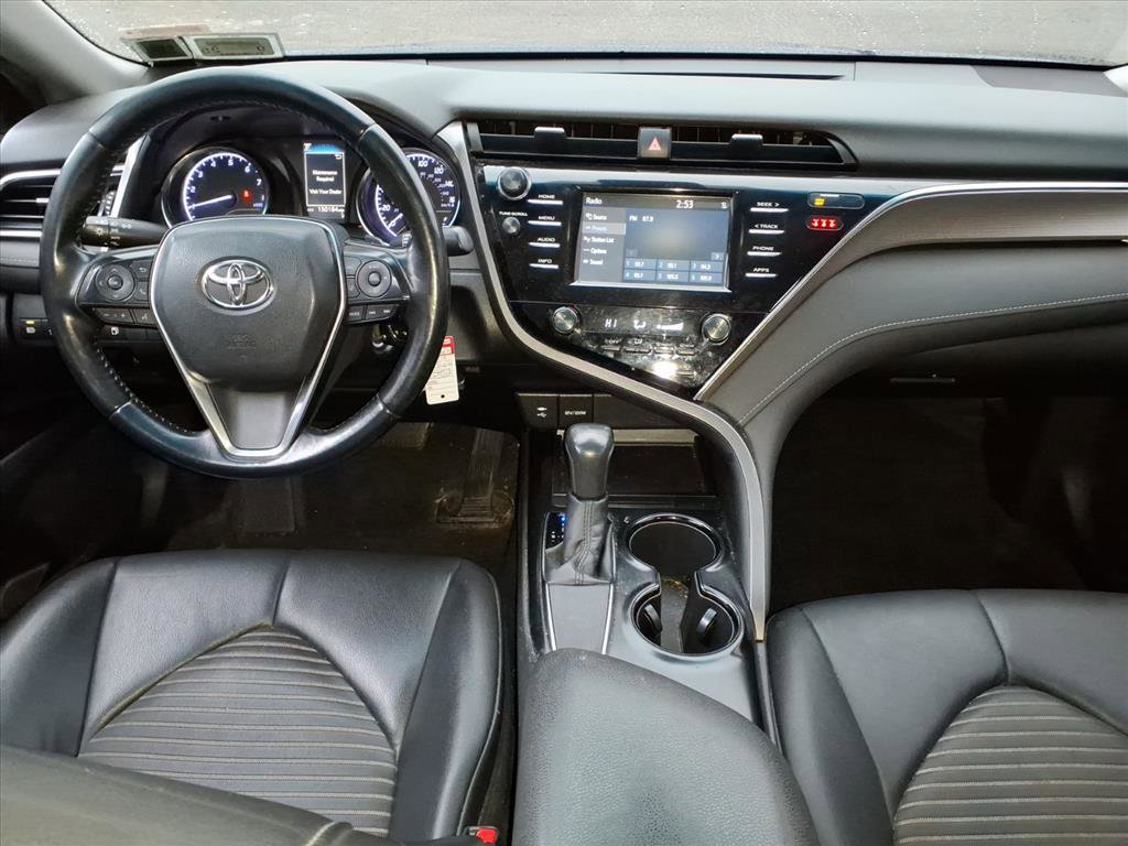 Used 2018 Toyota Camry SE FWD image 10