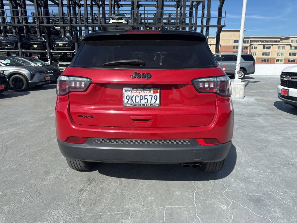 Used 2020 Jeep Compass Latitude image 5