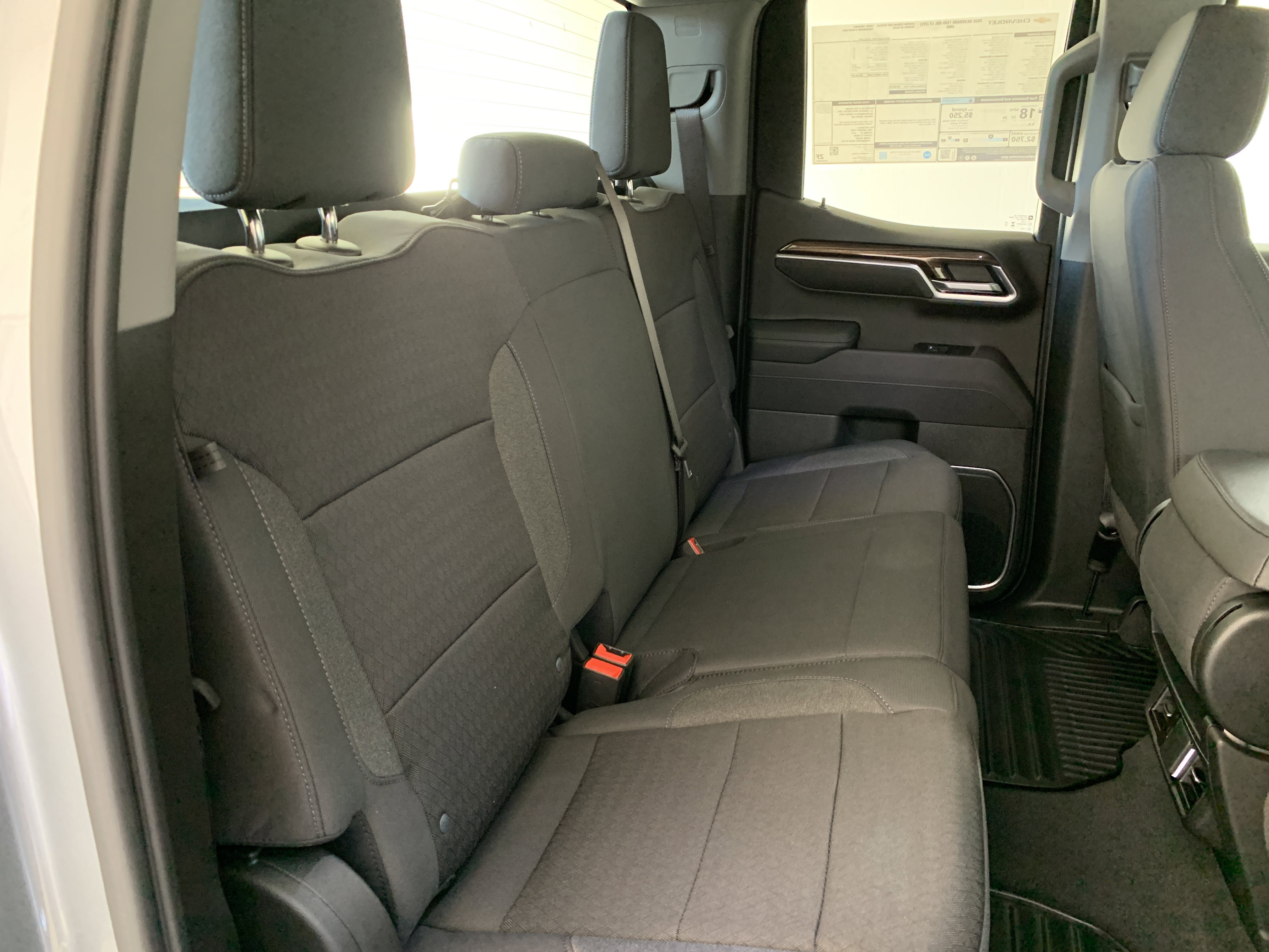 New 2026 Chevrolet Silverado 1500 LT image 39