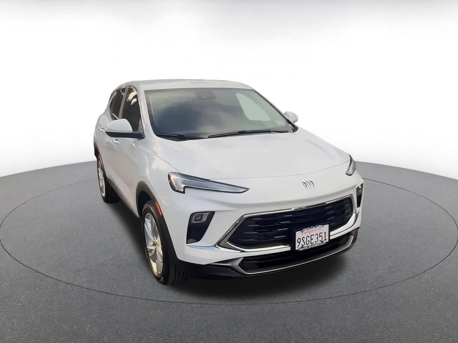 Used 2025 Buick Encore GX Preferred image 3